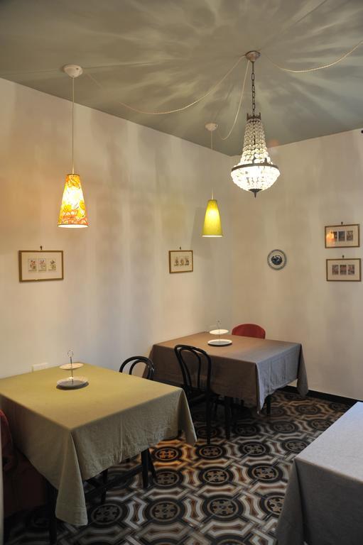 Erasmo Rooms & Breakfast Finale Ligure Luaran gambar