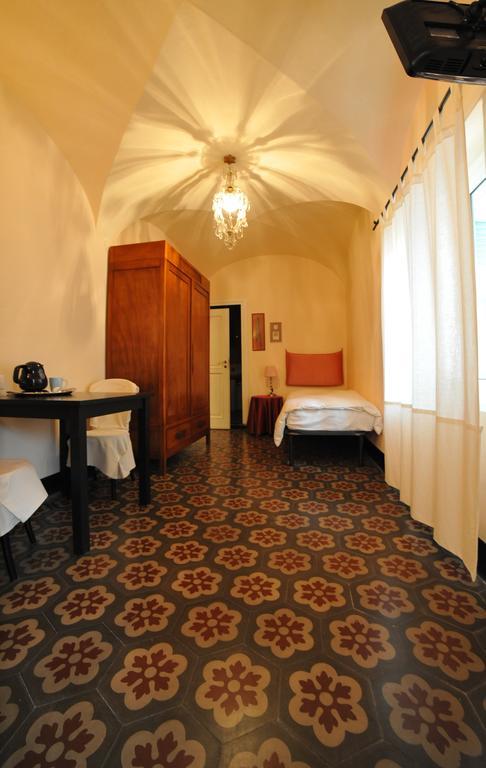 Erasmo Rooms & Breakfast Finale Ligure Luaran gambar
